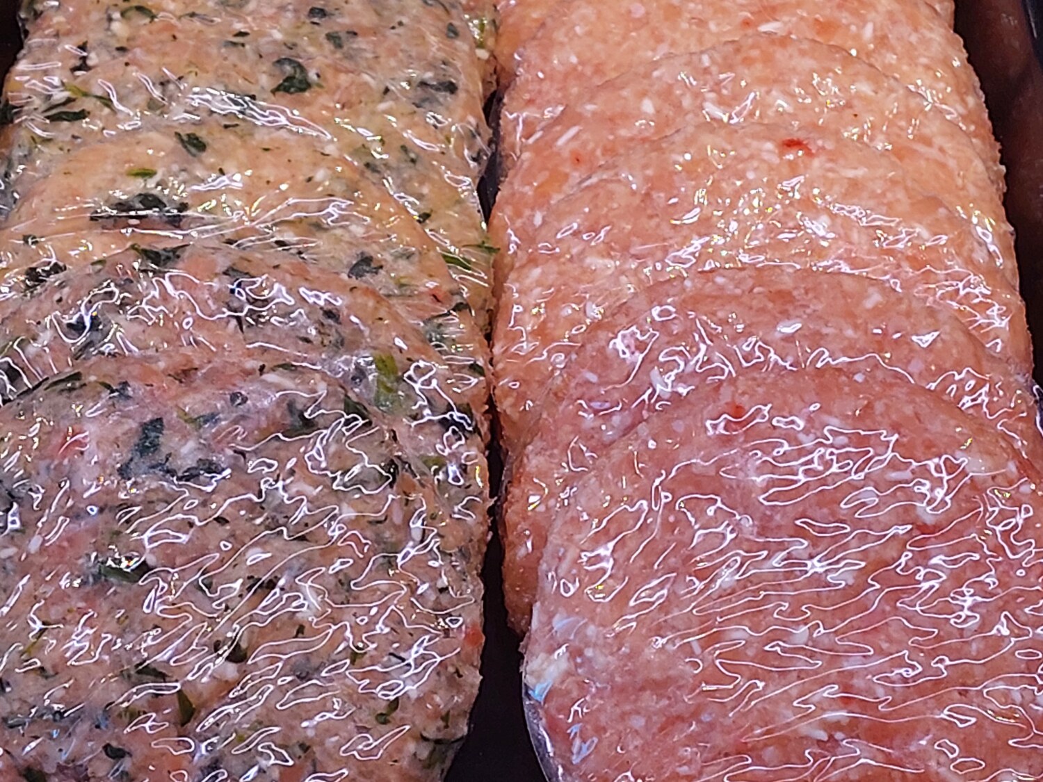 hamburger di pollo e hamburger di pollo e spinaci hamburger di pollo e hamburger di pollo e spinaci
